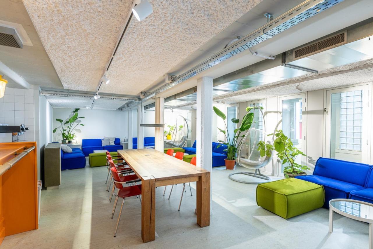 Hostel Het Archief Зволе Екстериор снимка